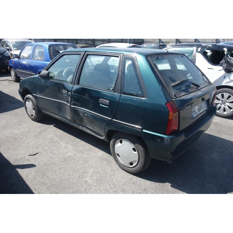 Attache ceinture arriere droit CITROEN AX Photo n°13