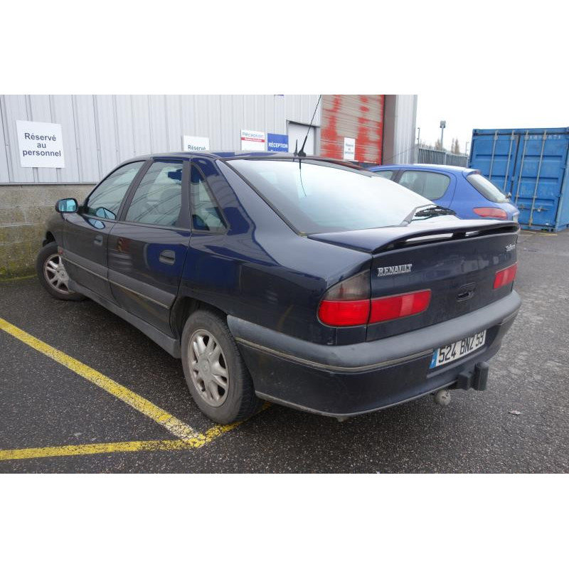 Verin de coffre RENAULT SAFRANE Photo n°5