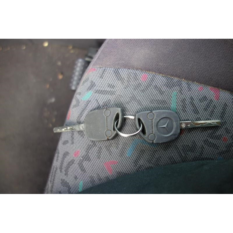 Avertisseur/Klaxon MERCEDES CLASSE A 168 Photo n°8