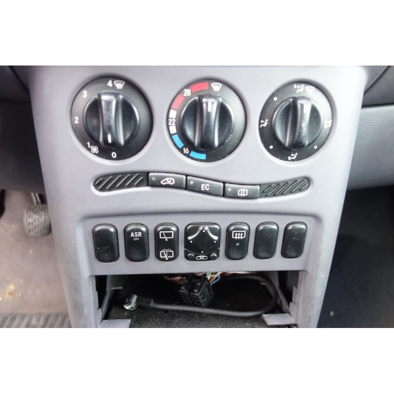 Avertisseur/Klaxon MERCEDES CLASSE A 168 Photo n°11
