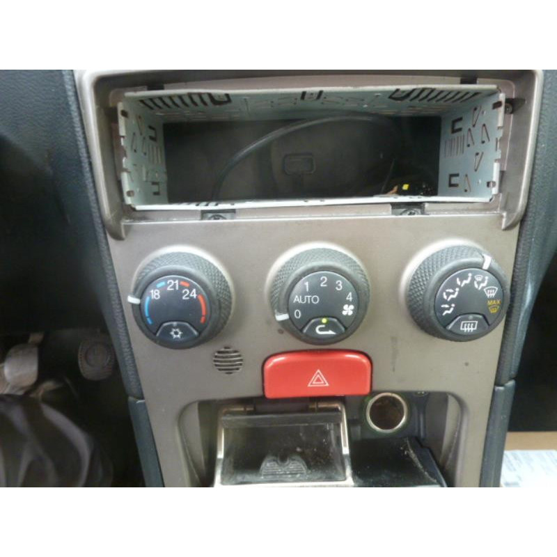 Feu arriere secondaire gauche (feux) ALFA ROMEO 156 Photo n°9
