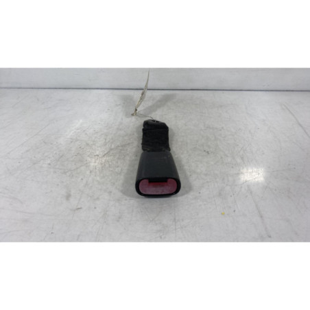 Attache ceinture arriere droit ALFA ROMEO 156 Photo n°1