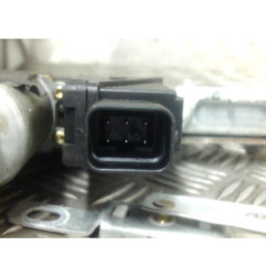 Leve vitre electrique avant droit OPEL CORSA C Photo n°1