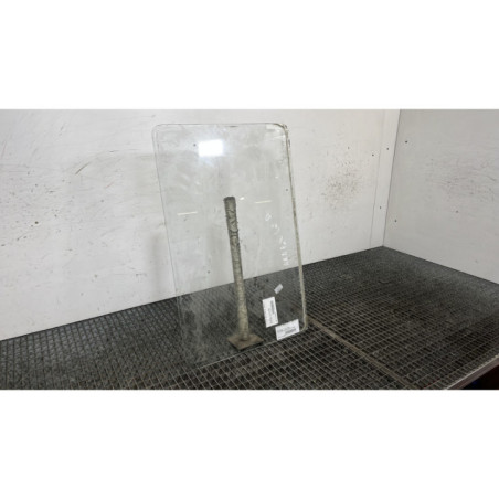 Vitre arriere droit MERCEDES VITO 638