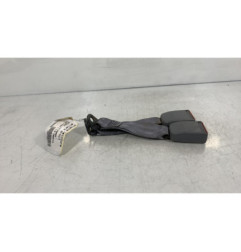 Attache ceinture arriere droit PEUGEOT 406 Photo n°1