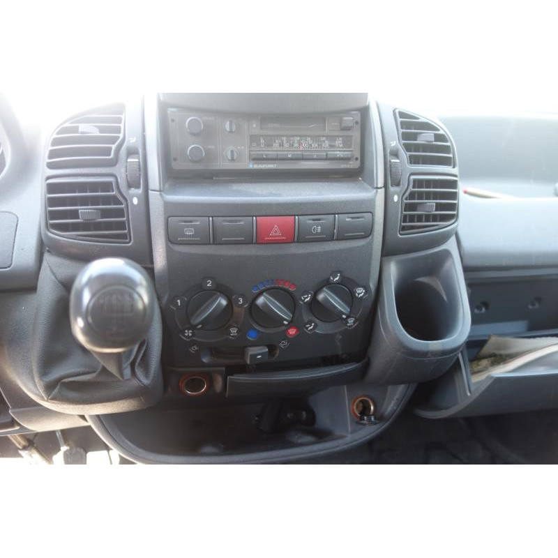 Porte avant droit CITROEN JUMPER 2 Photo n°9