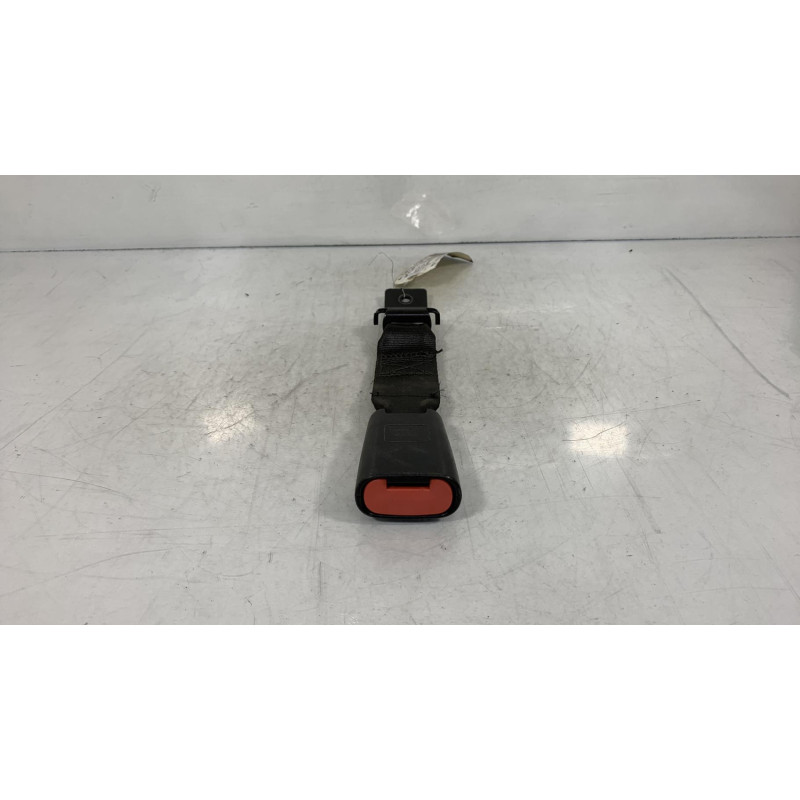 Attache ceinture arriere gauche LANCIA YPSILON 4 Photo n°2