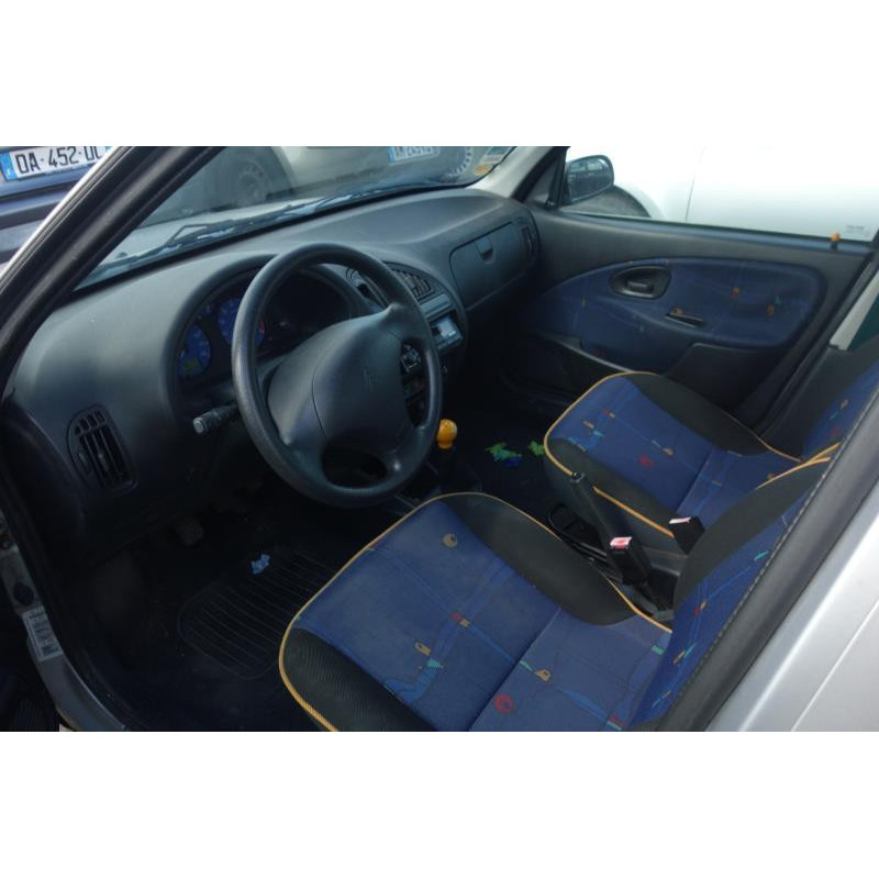 Ceinture arriere gauche CITROEN SAXO Photo n°9
