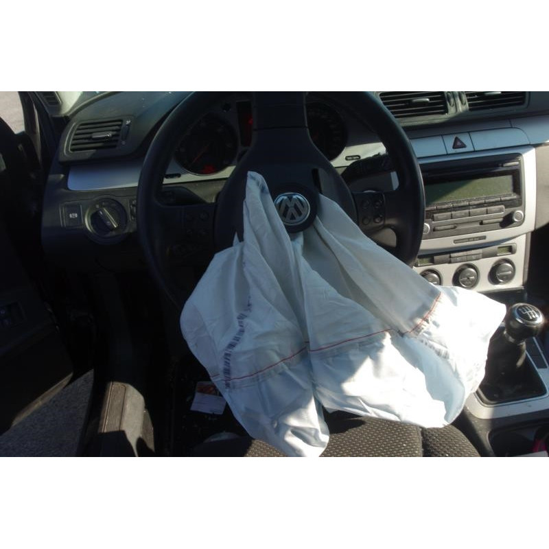 Bouton de warning VOLKSWAGEN PASSAT 5 Photo n°6