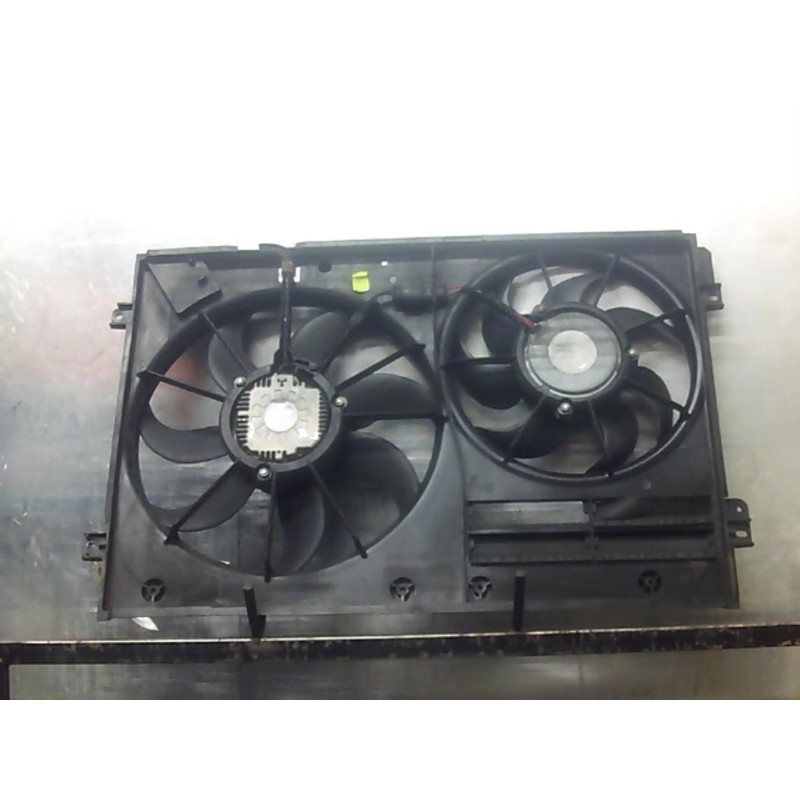 Moto ventilateur radiateur VOLKSWAGEN PASSAT 5 Photo n°3