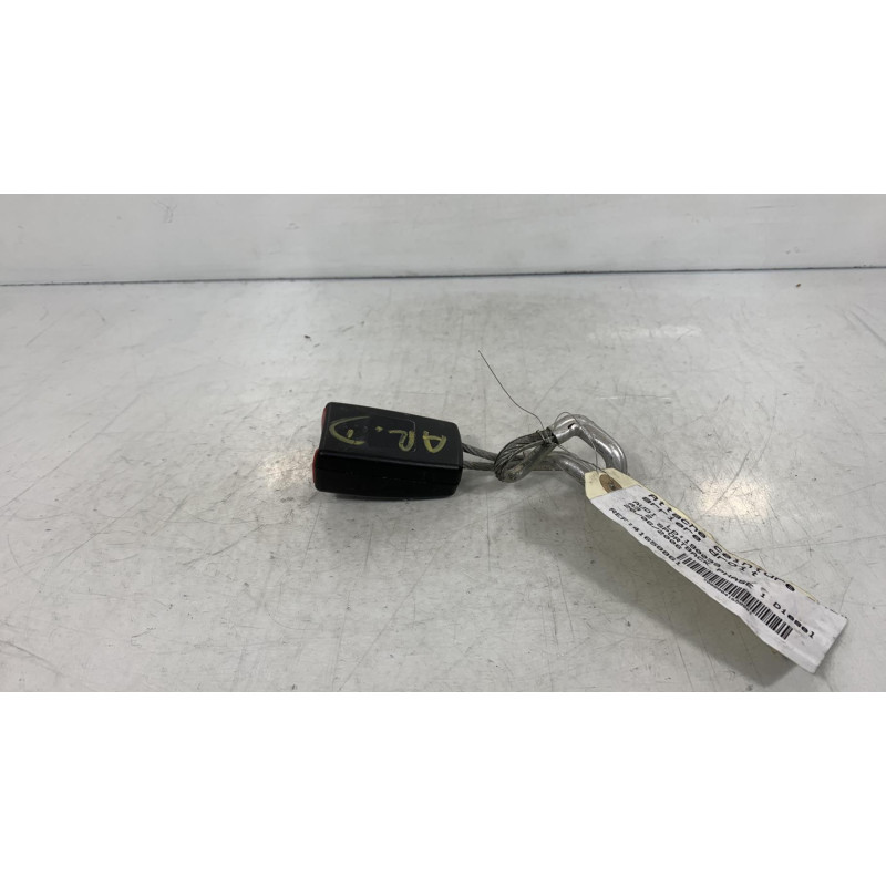 Attache ceinture arriere droit AUDI A3 2 Photo n°3