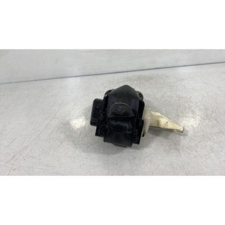 Ceinture arriere droit CHRYSLER VOYAGER 4 Photo n°1