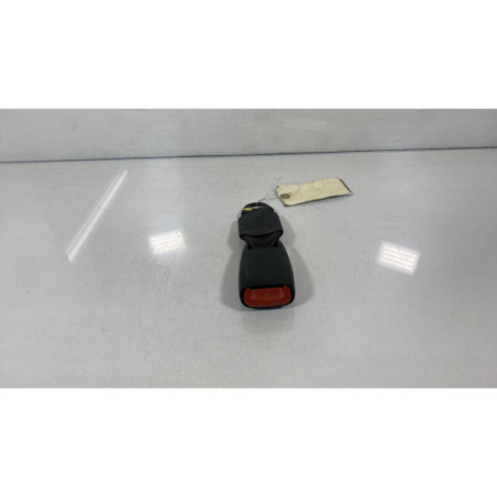 Attache ceinture arriere droit CHRYSLER VOYAGER 4 Photo n°1