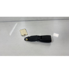 Attache ceinture arriere droit CHRYSLER VOYAGER 4