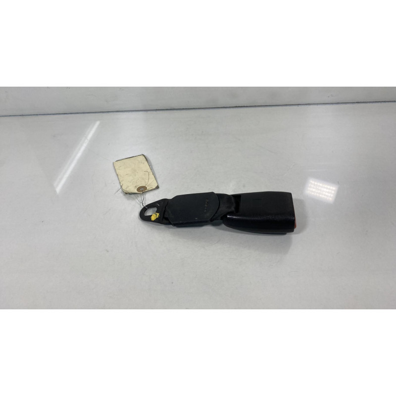 Attache ceinture arriere droit CHRYSLER VOYAGER 4 Photo n°3