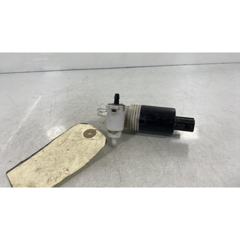 Pompe lave glace avant CHRYSLER VOYAGER 4 Photo n°1