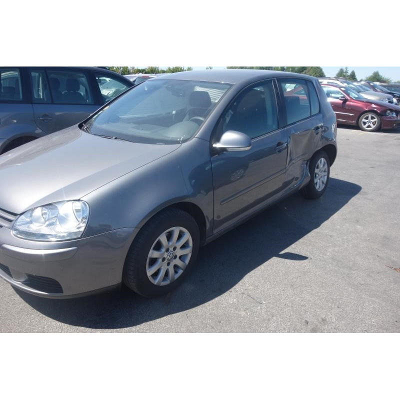 Volant VOLKSWAGEN GOLF 5 Photo n°6