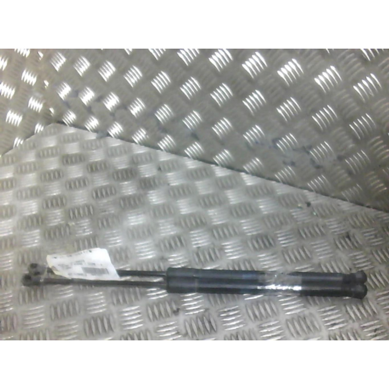 Verin de coffre SEAT IBIZA 4 Photo n°1