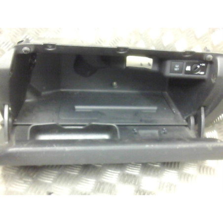 Boite a gants VOLKSWAGEN POLO 5 Photo n°1
