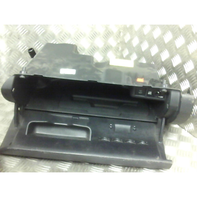 Boite a gants VOLKSWAGEN POLO 5 Photo n°3