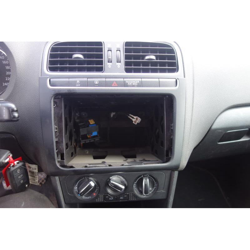 Boite a gants VOLKSWAGEN POLO 5 Photo n°5