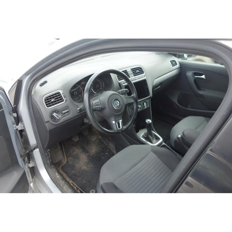 Boite a gants VOLKSWAGEN POLO 5 Photo n°7