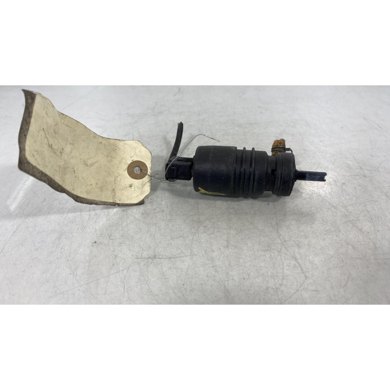 Pompe lave glace avant MERCEDES CLASSE C 202 Photo n°1