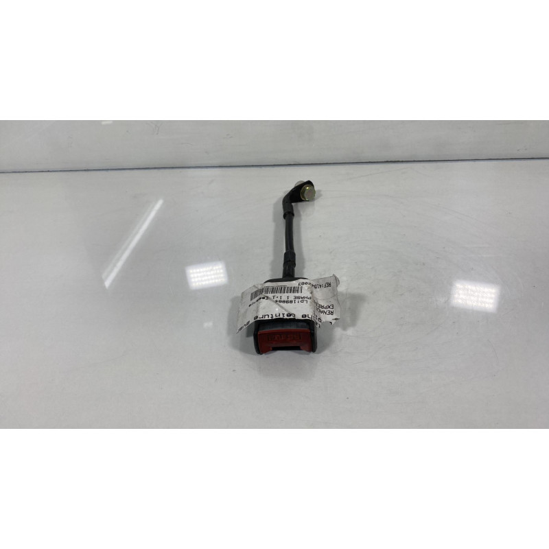 Attache ceinture avant droit RENAULT EXPRESS Photo n°2