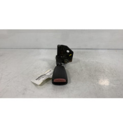 Attache ceinture arriere droit MITSUBISHI CARISMA