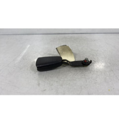 Attache ceinture avant droit MITSUBISHI CARISMA Photo n°1