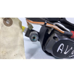 Pretensionneur de ceinture avant droit MITSUBISHI CARISMA