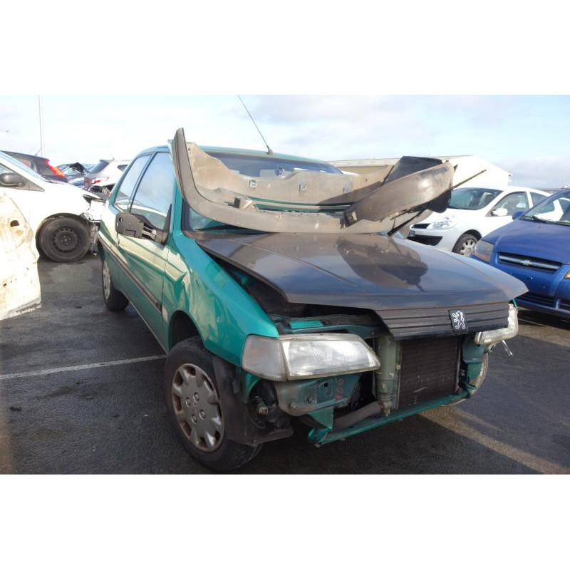 Malle/Hayon arriere PEUGEOT 106 Photo n°4