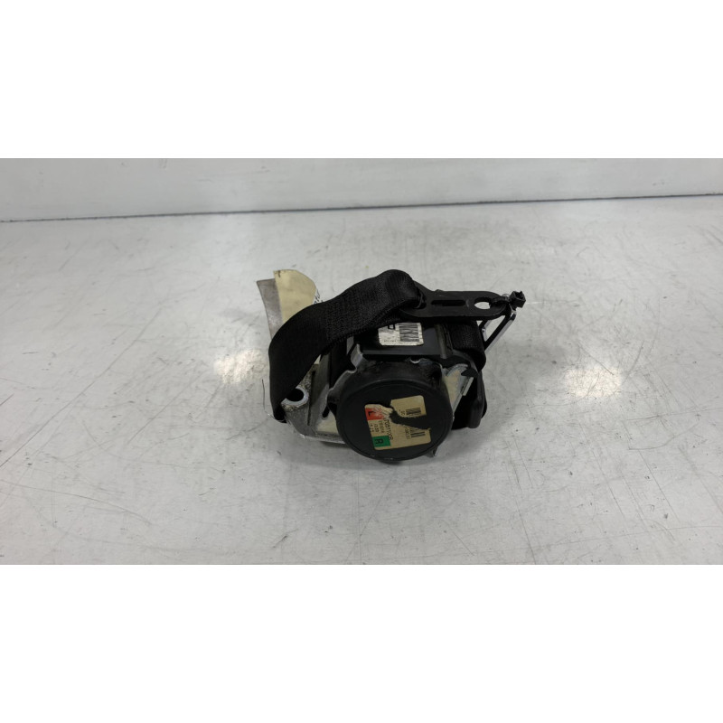 Ceinture arriere gauche BMW SERIE 1 E87 Photo n°1