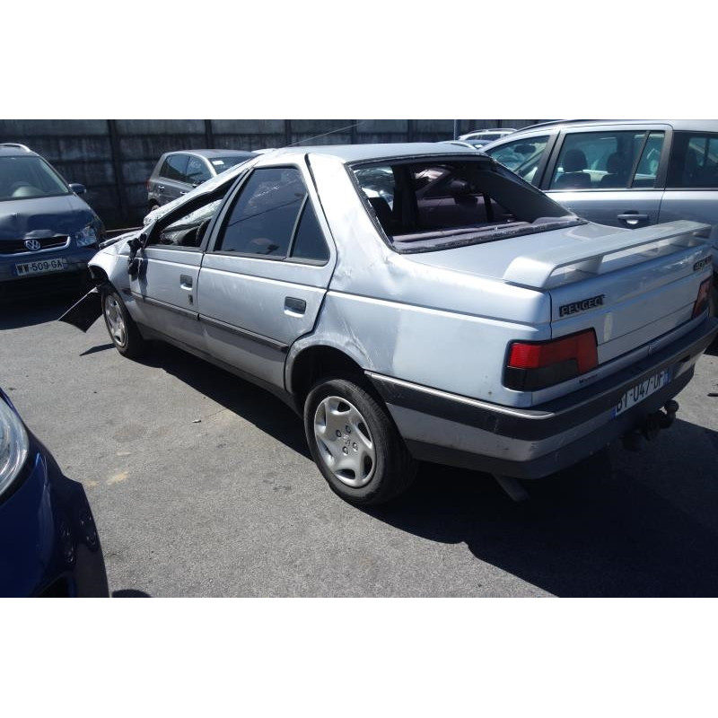 Aile avant droit PEUGEOT 405 Photo n°7
