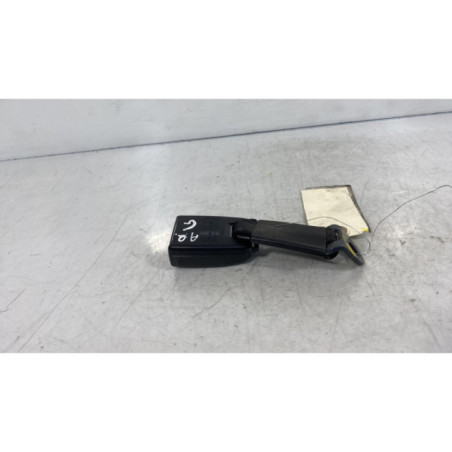 Attache ceinture arriere gauche CITROEN XANTIA Photo n°1