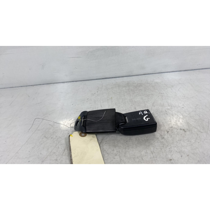 Attache ceinture arriere gauche CITROEN XANTIA Photo n°2