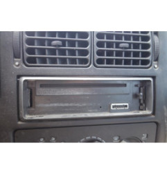 Custode arriere gauche VOLKSWAGEN POLO 3