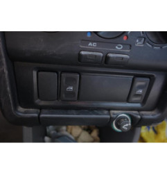 Custode arriere gauche VOLKSWAGEN POLO 3