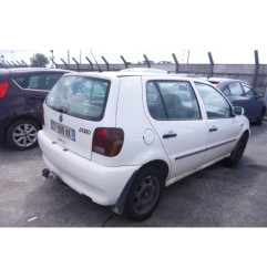 Custode arriere gauche VOLKSWAGEN POLO 3