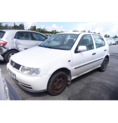 Verin de coffre VOLKSWAGEN POLO 3