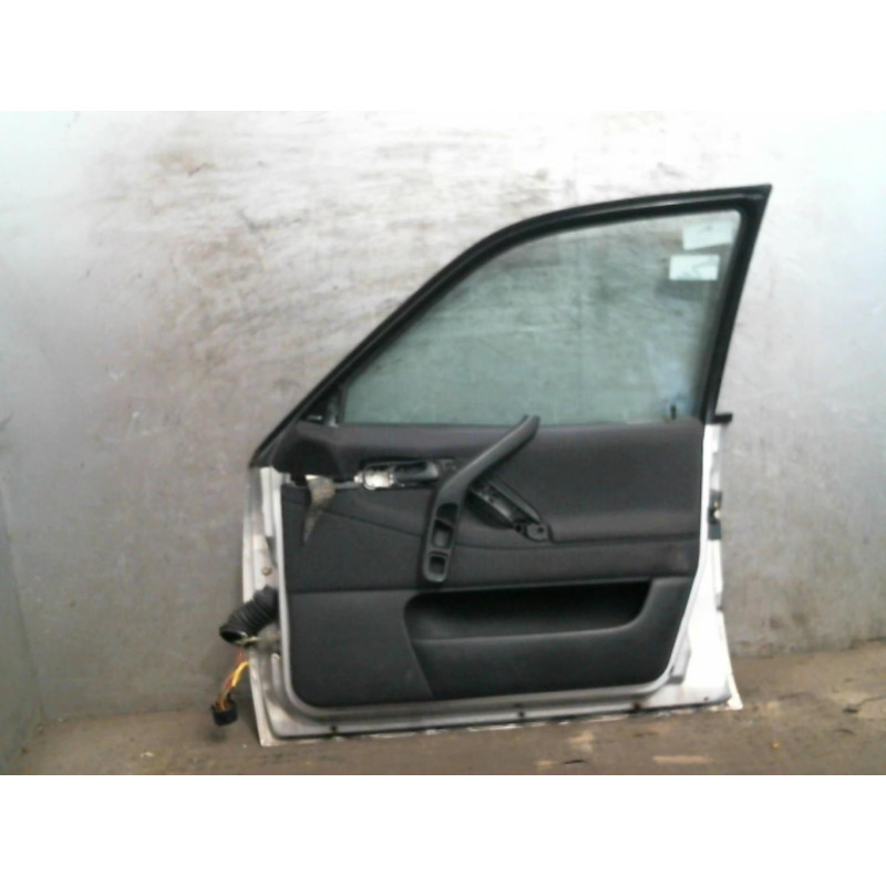 Porte avant droit VOLKSWAGEN PASSAT 3 Photo n°1