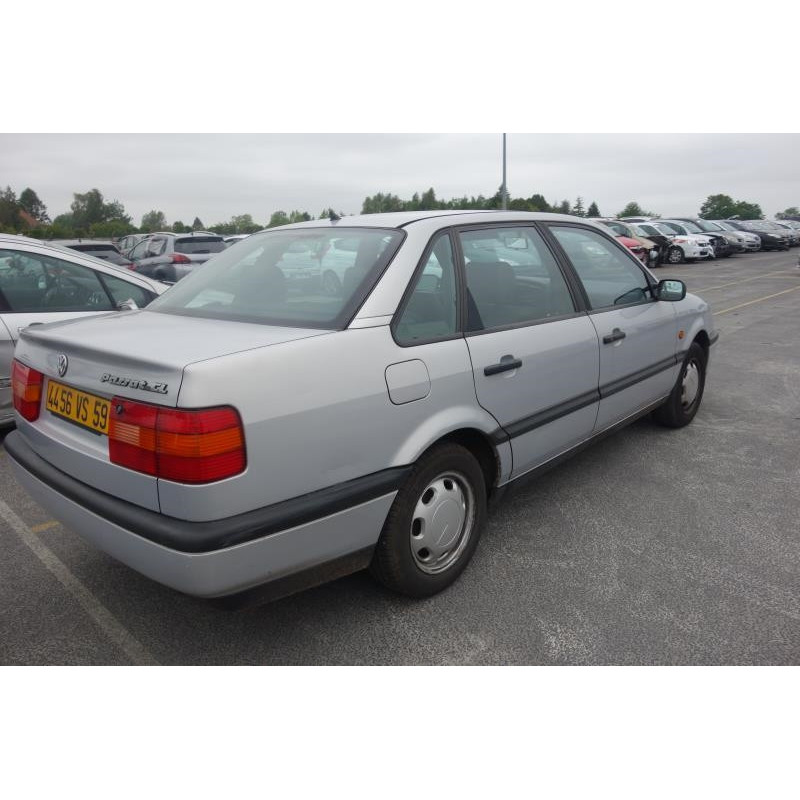 Porte avant droit VOLKSWAGEN PASSAT 3 Photo n°11