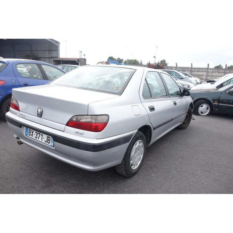 Pompe de direction PEUGEOT 406 Photo n°8