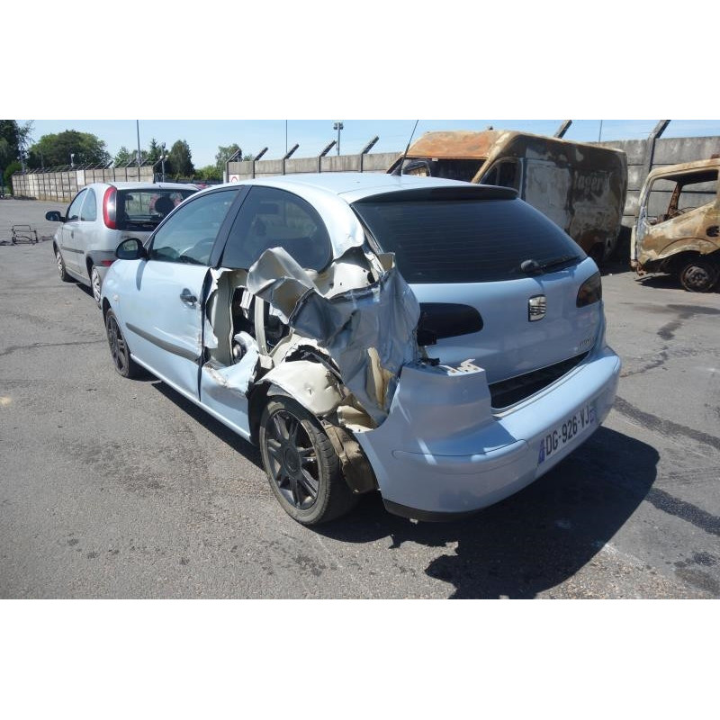 Attache ceinture arriere droit SEAT IBIZA 3 Photo n°6