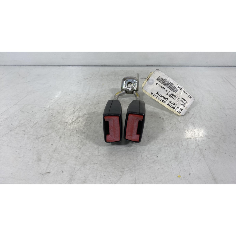 Attache ceinture arriere gauche SEAT IBIZA 3 Photo n°3