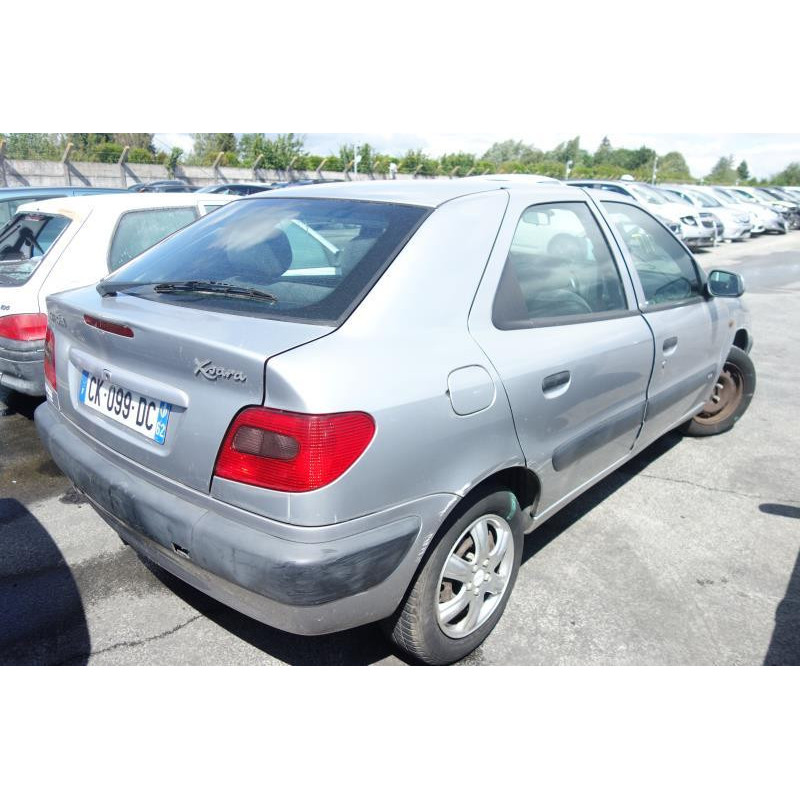 Attache ceinture arriere droit CITROEN XSARA Photo n°10