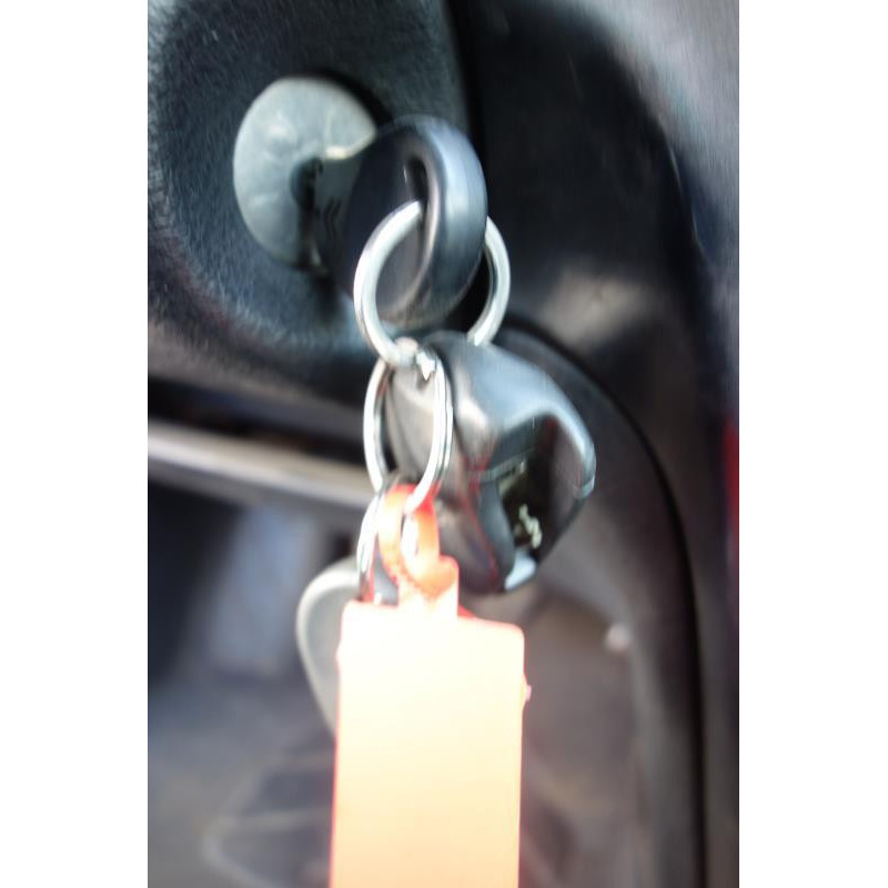 Attache ceinture arriere gauche CITROEN XSARA Photo n°13