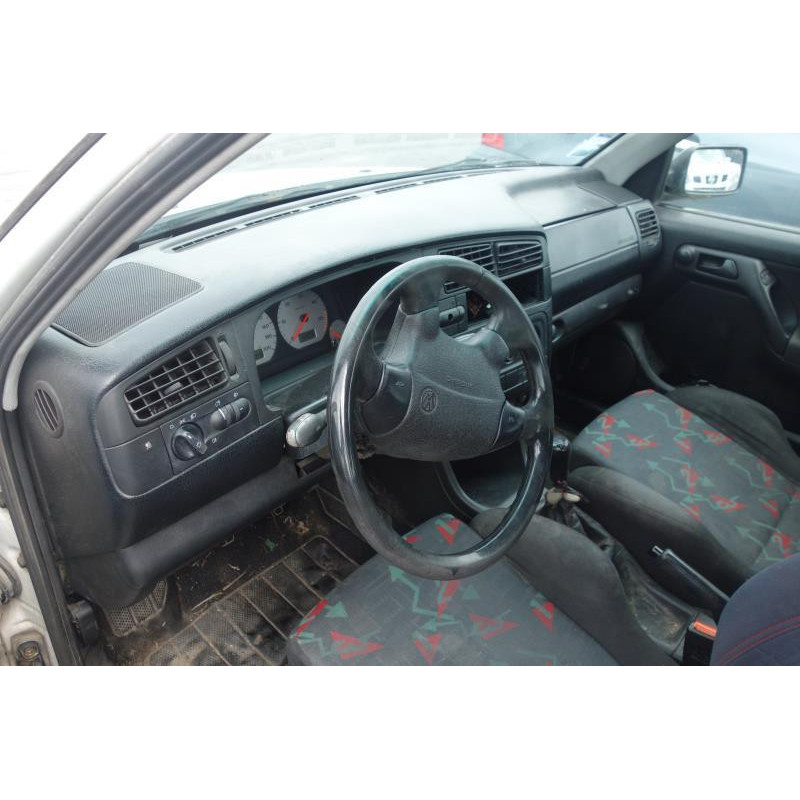 Trappe d'essence VOLKSWAGEN GOLF 3 Photo n°7