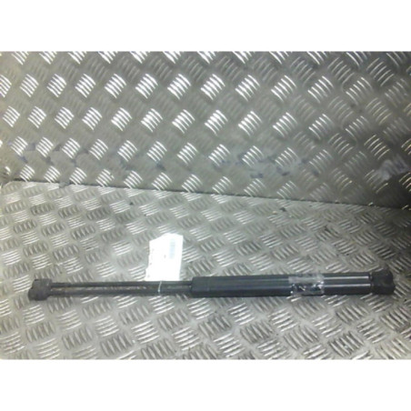 Verin de coffre VOLKSWAGEN GOLF 3 Photo n°1