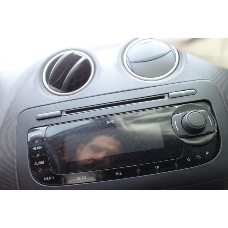 Boite a gants SEAT IBIZA 4 Photo n°10